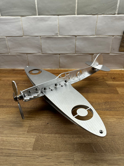 Supermarine Spitfire Wind Feature Model - Kit